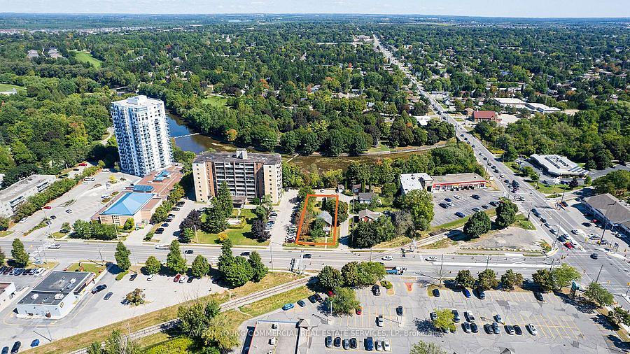 665 Woolwich Street, Guelph, ON