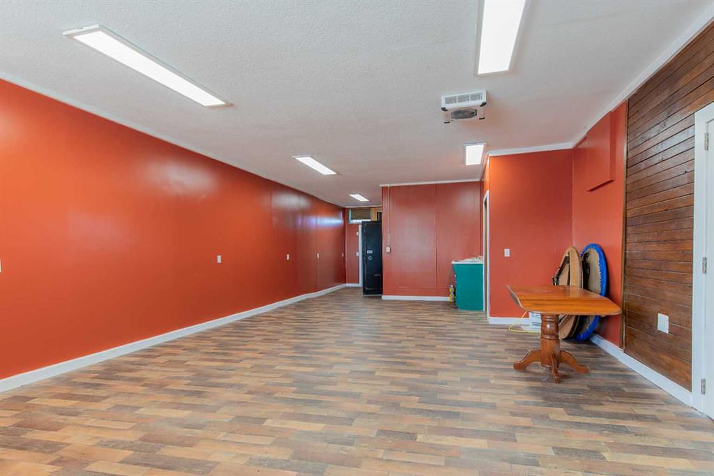 60 Main Avenue Northwest, Glenwood, AB