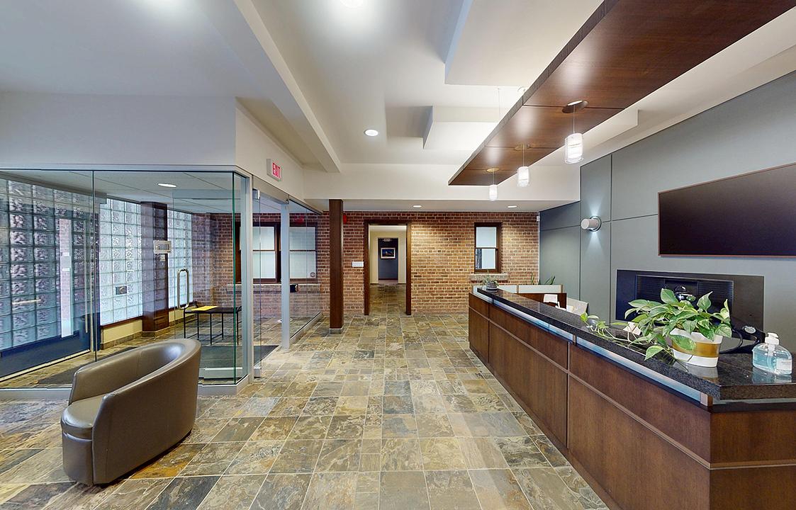 346 Broadway - 346 Broadway, Winnipeg, MB