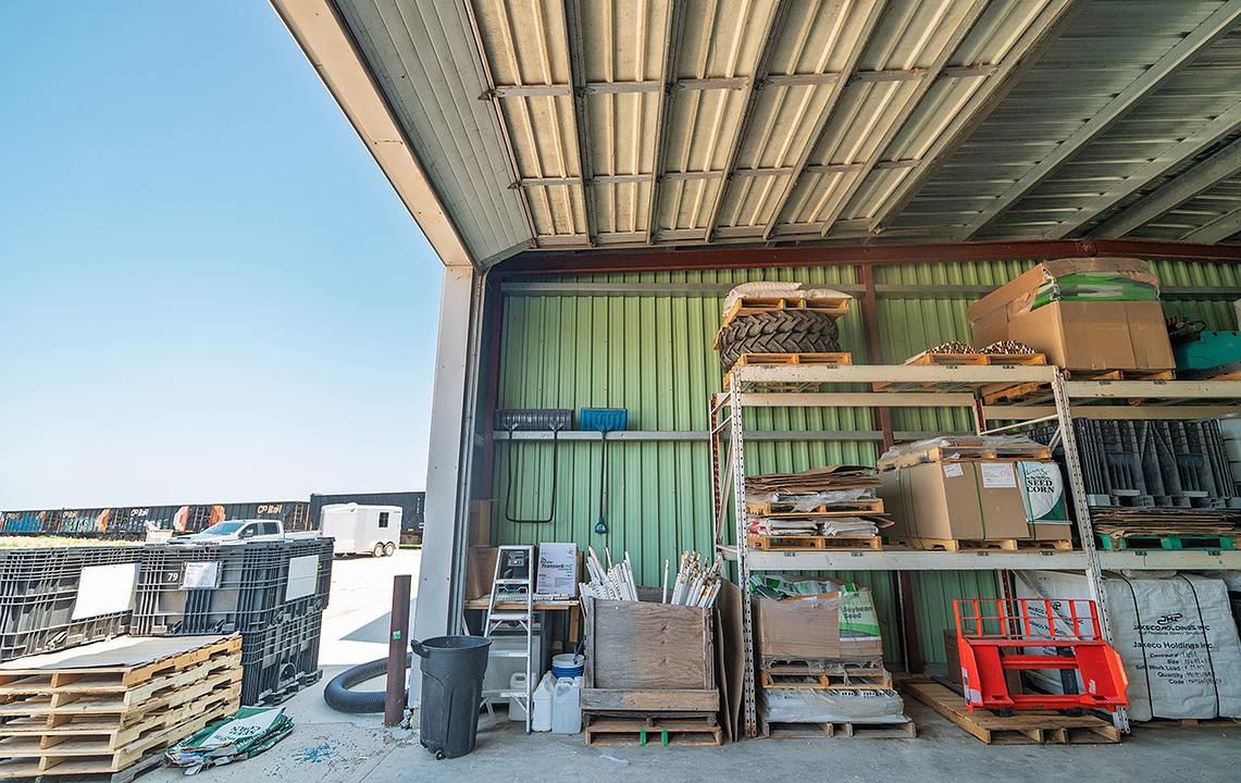 41103 6 Road E, Domain, MB
