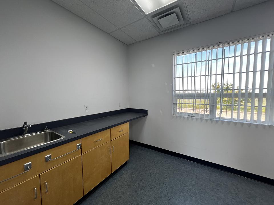 1 - 136 Leva Avenue, Red Deer County, AB