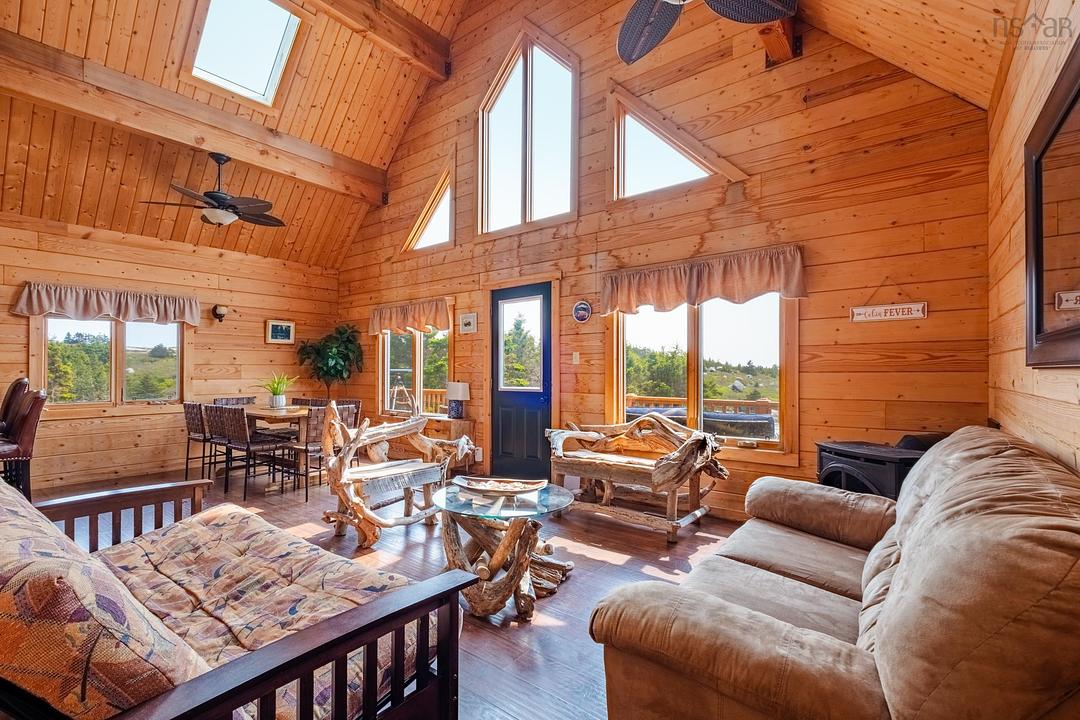 8 Simmons Island, West Dover, NS