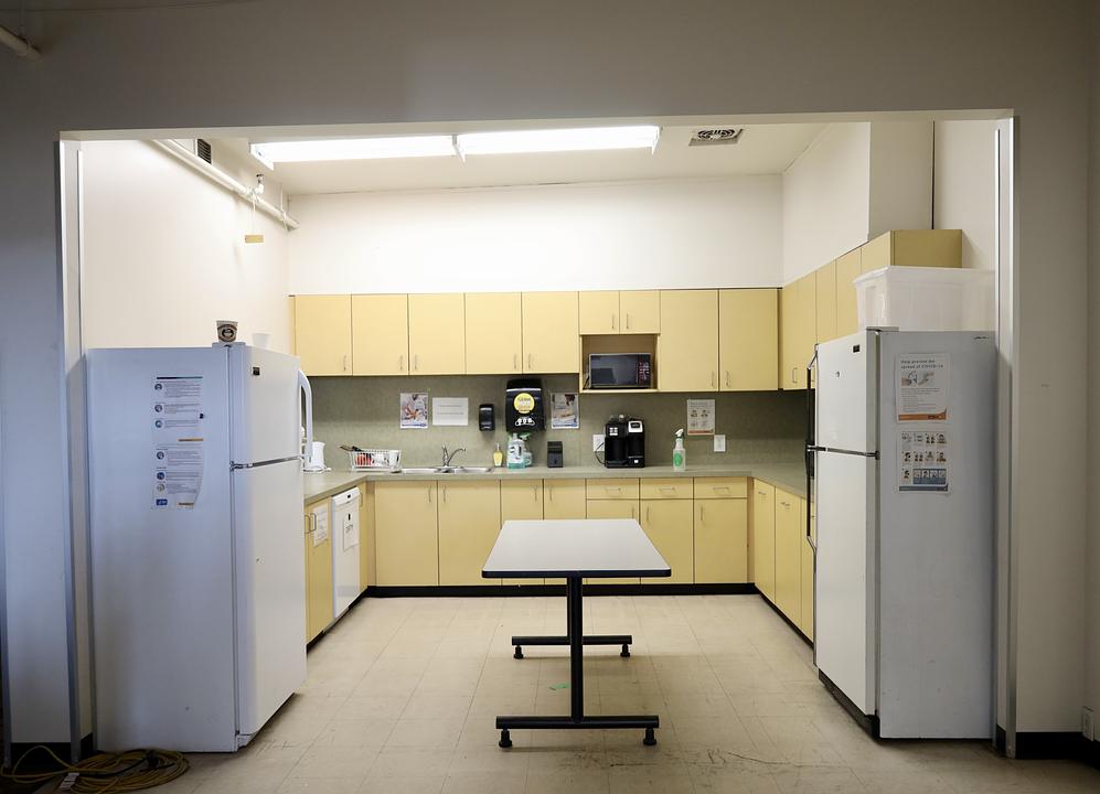 8324 Fraser St, Vancouver, BC