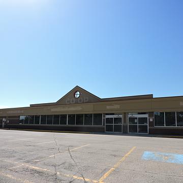 5022 47 Avenue, Red Deer, AB