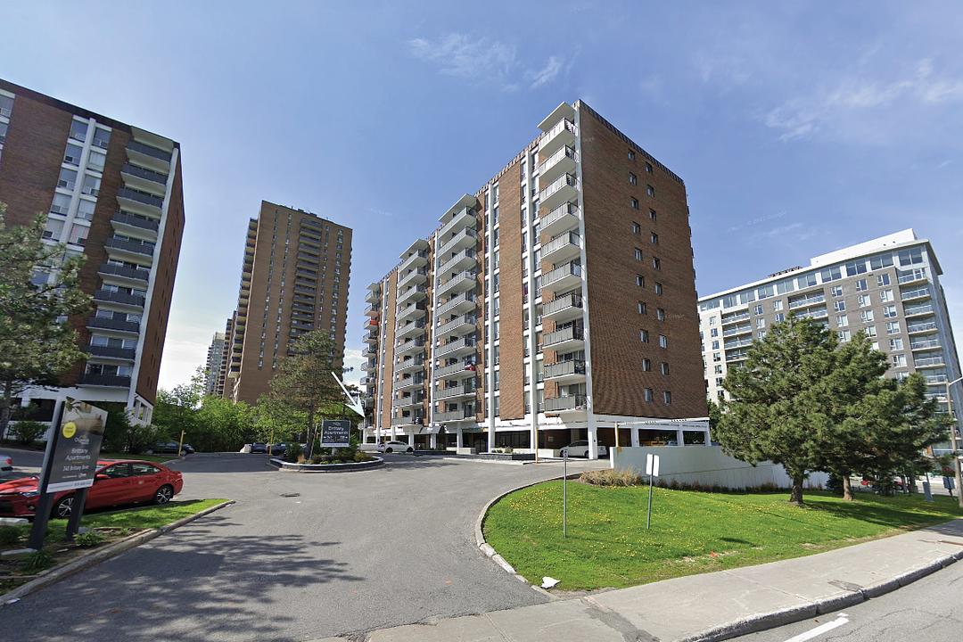 230 Brittany Drive, Ottawa, ON