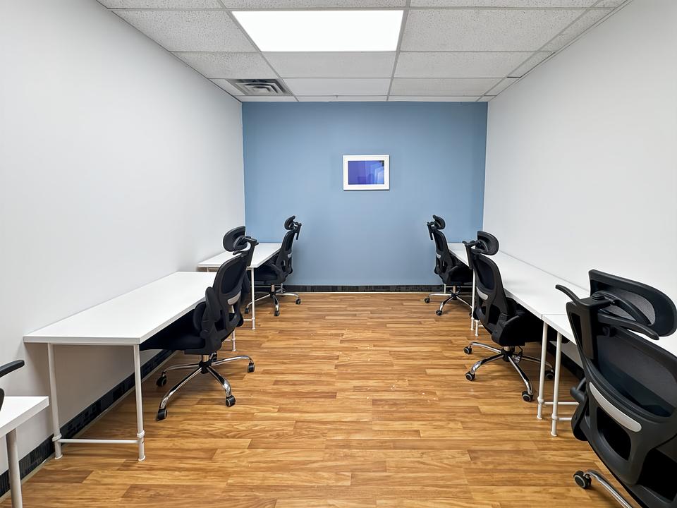 111 Simcoe Street North, Oshawa, ON