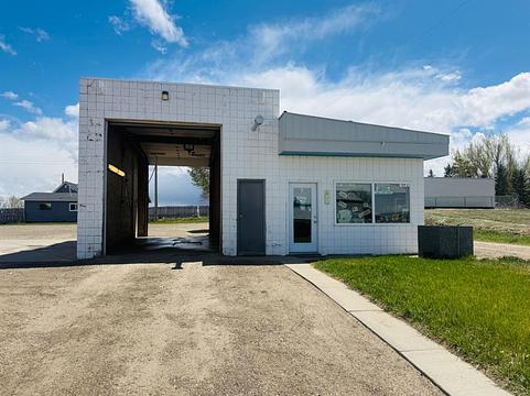 107 Centre Street, Enchant, AB