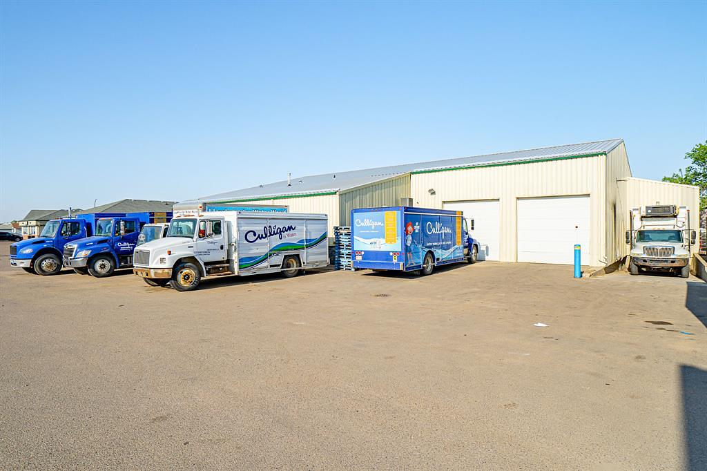 2711 50 Avenue, Lloydminster, SK
