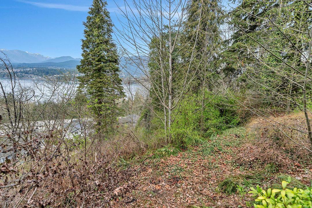7235 - 7356 Bayview Drive, Burnaby, BC