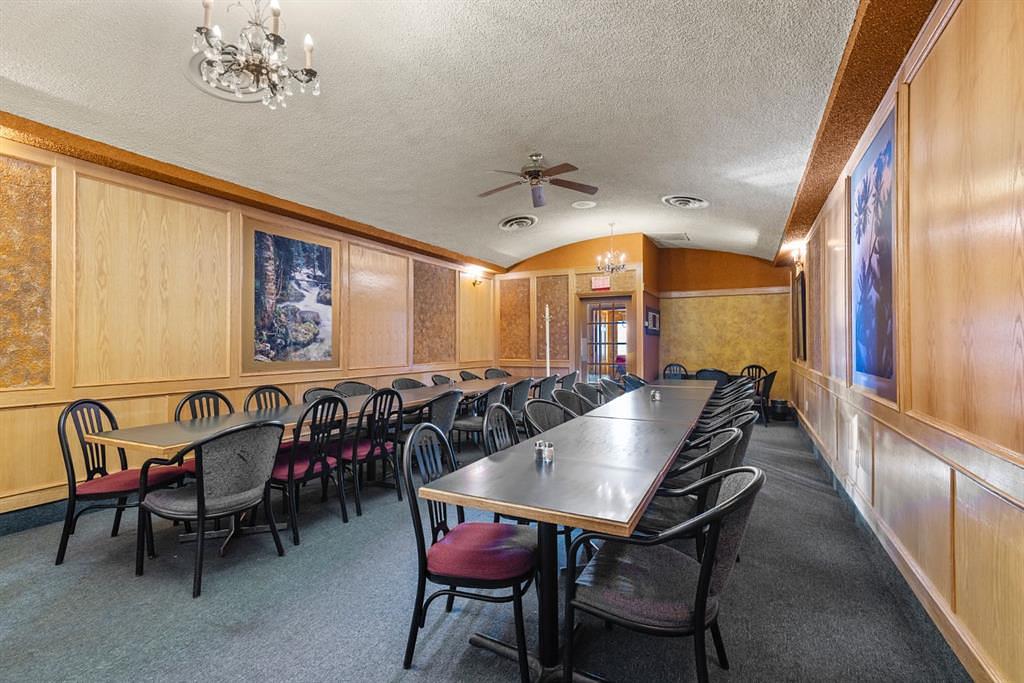 308 2 Avenue, Bassano, AB