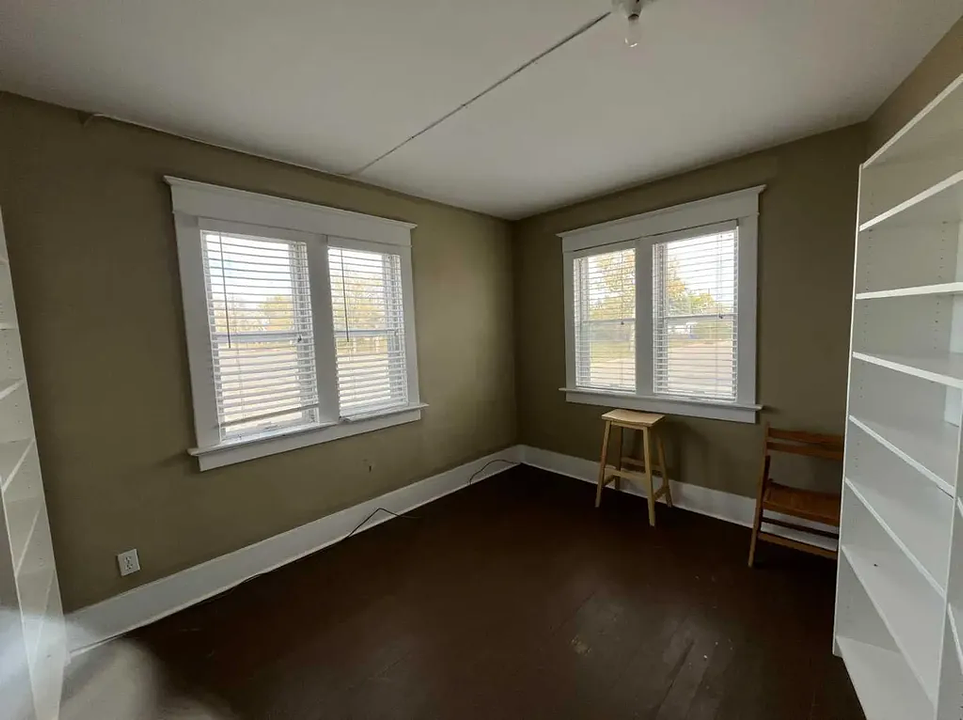 218 Main Street, Burdett, AB