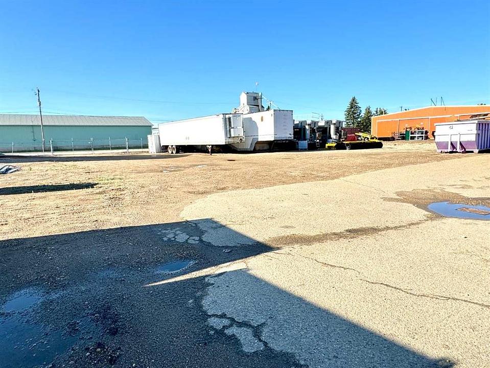6103 54 Street, Ponoka, AB