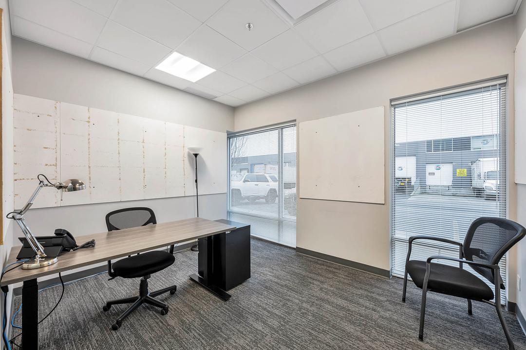 19055 Airport Way, Pitt Meadows, BC