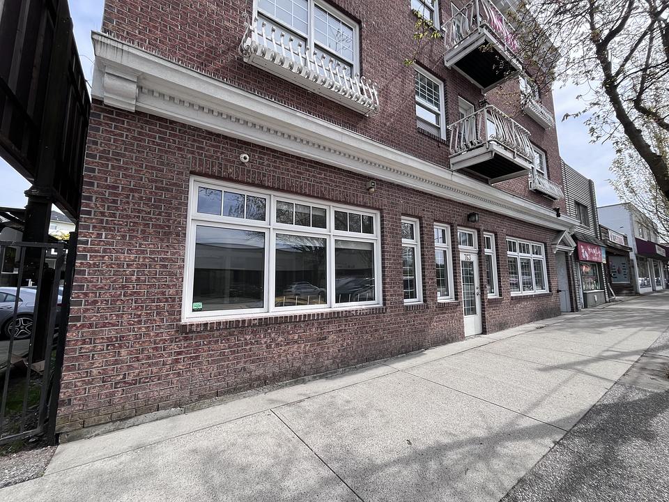 763 Kingsway, Vancouver, BC