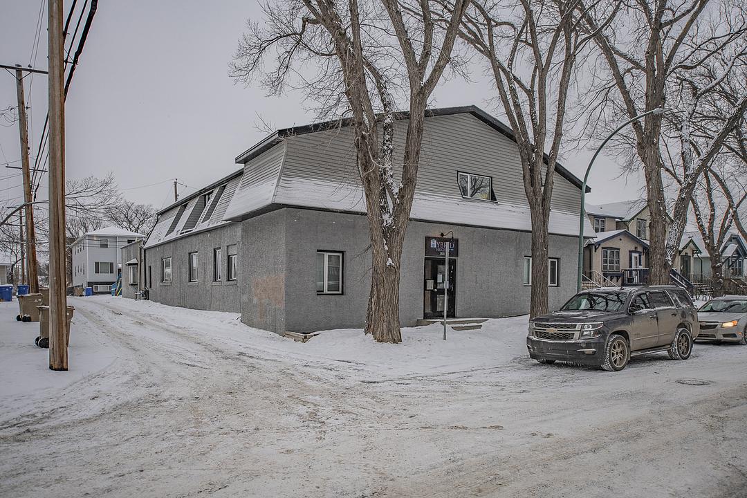 2023 Ottawa Street, Regina, SK