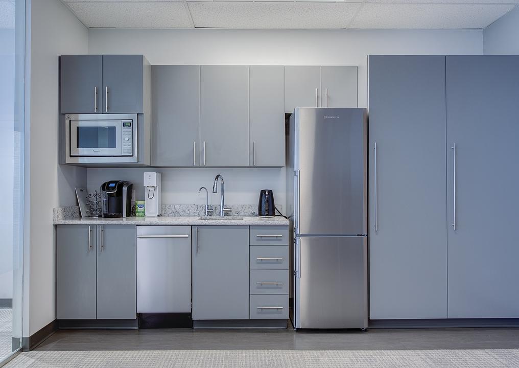 3020 - 700 West Georgia Street, Vancouver, BC