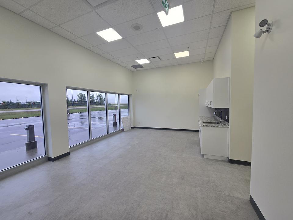 902 9 Avenue, Nisku, AB