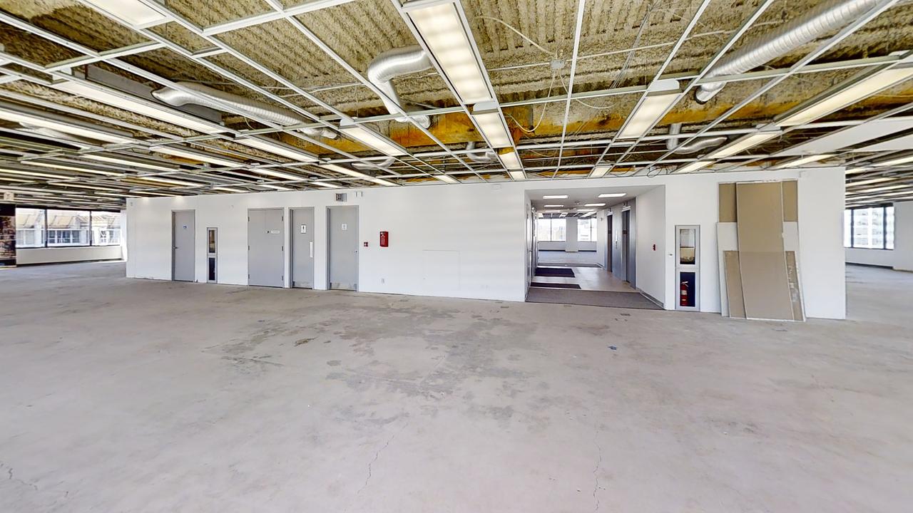 2200 - 180 Dundas Street West, Toronto, ON
