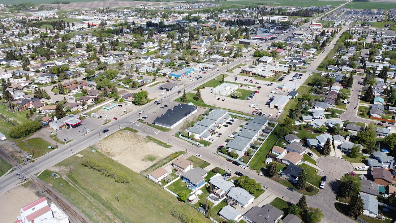9503 100 Street, Morinville, AB