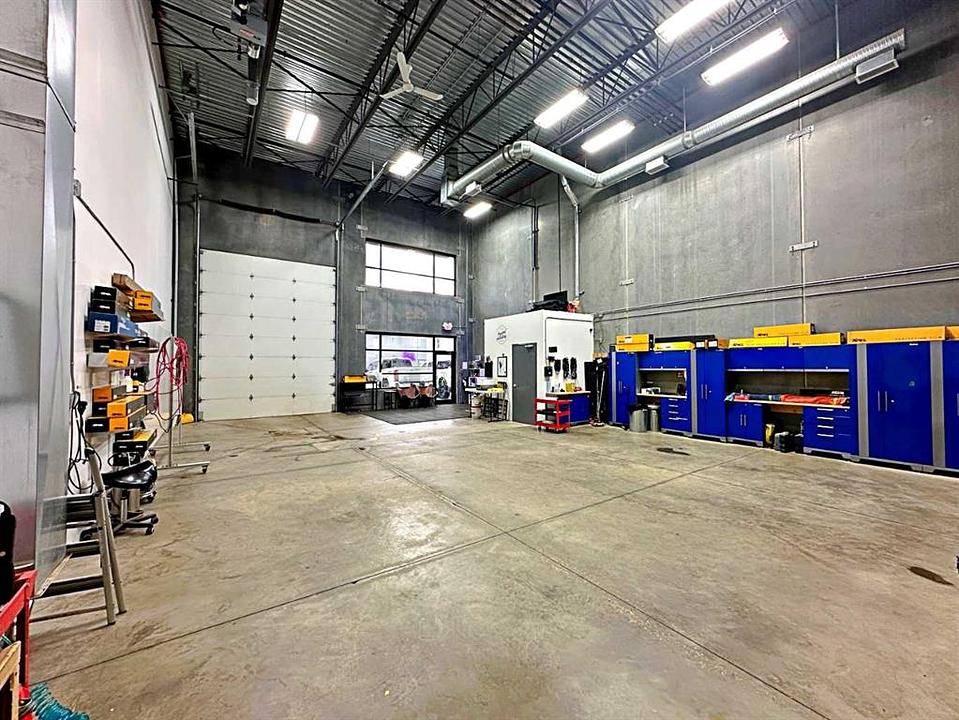 305 - 400 Mackenzie Boulevard, Fort McMurray, AB