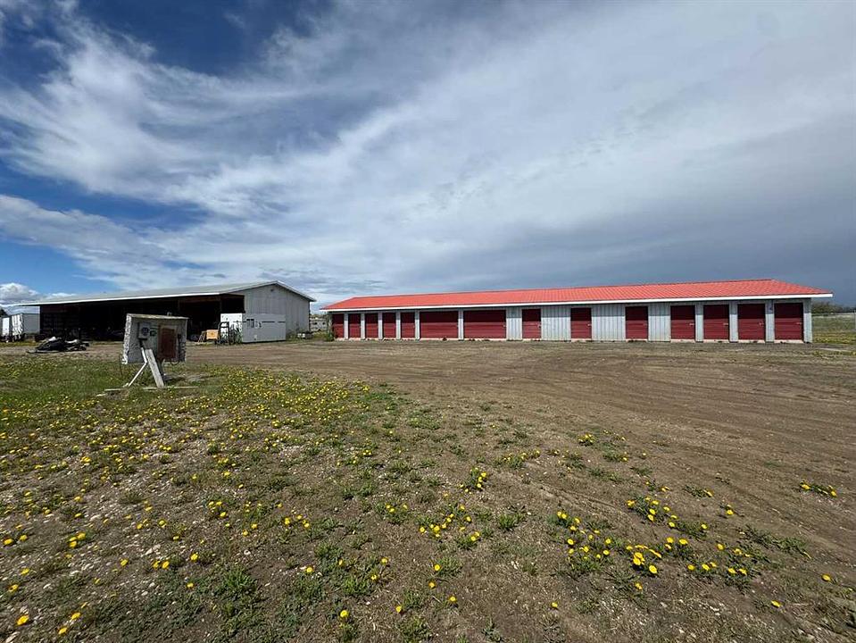 10212 98 Avenue, Hythe, AB