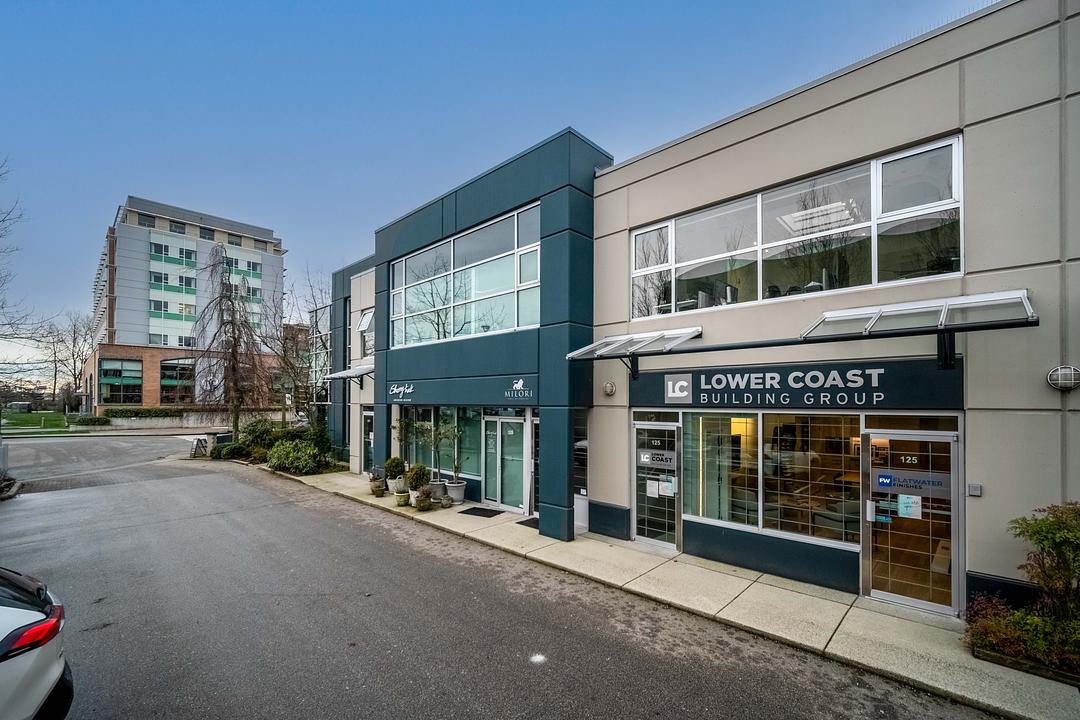 125 - 998 Harbourside Drive, North Vancouver, BC