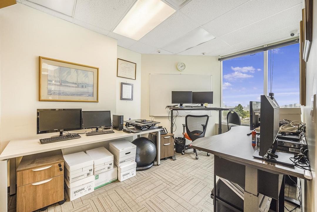 603 - 4538 Kingsway, Burnaby, BC