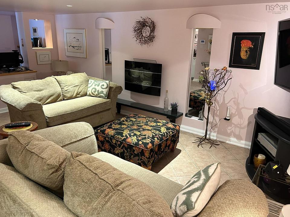 2656 Nova Scotia 376, Pictou, NS