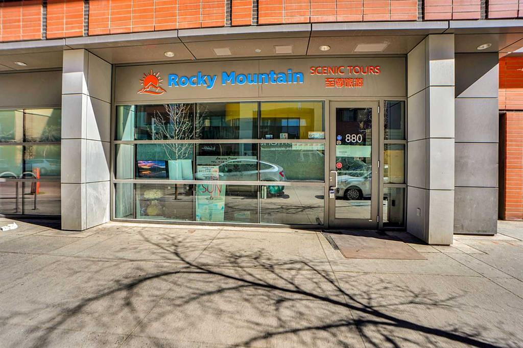 880 4 Avenue Southwest, Calgary, AB