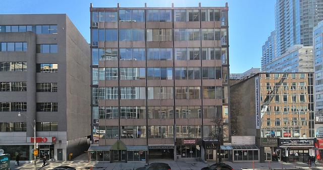 55 Eglinton Avenue East, Toronto, ON