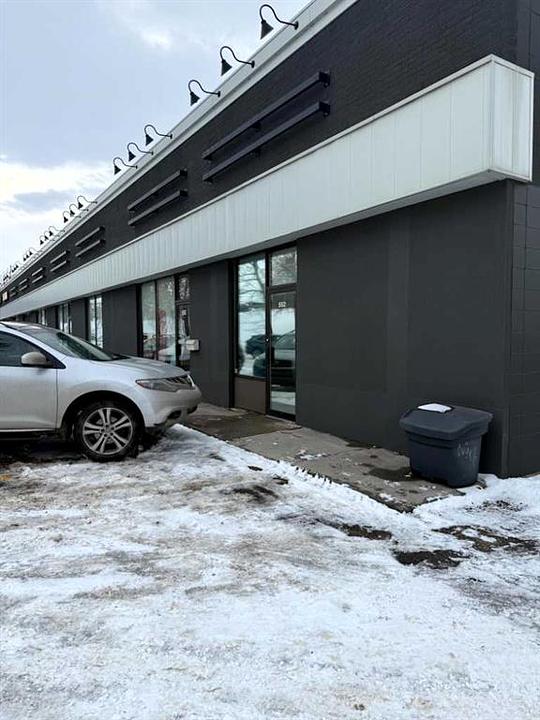 552 42 Avenue Southeast, Calgary, AB