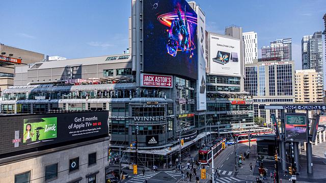 10 Dundas Street East, Toronto, ON