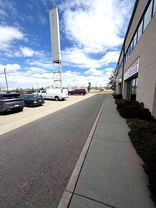 109 - 3825 34 Street Northeast, Calgary, AB