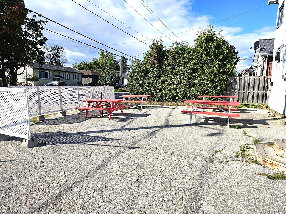 300 James Street East, Orillia, ON