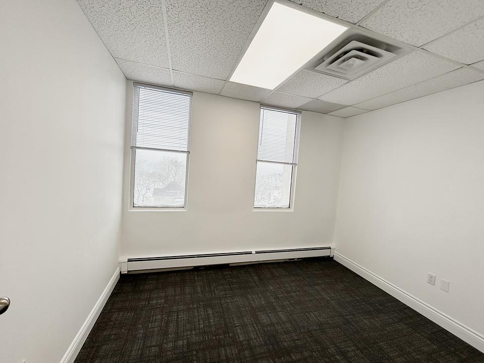 508 - 111 Waterloo Street, London, ON