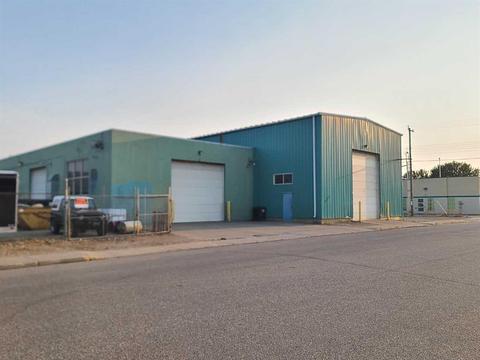 9519 90 Avenue, Peace River, AB