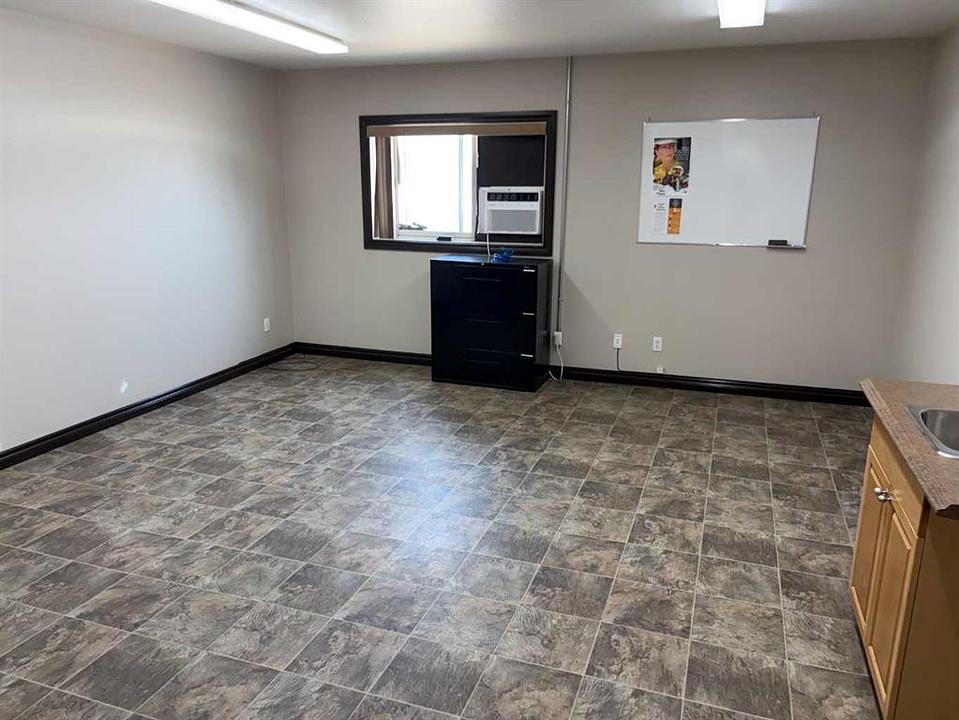 3701 37 Street, Whitecourt, AB