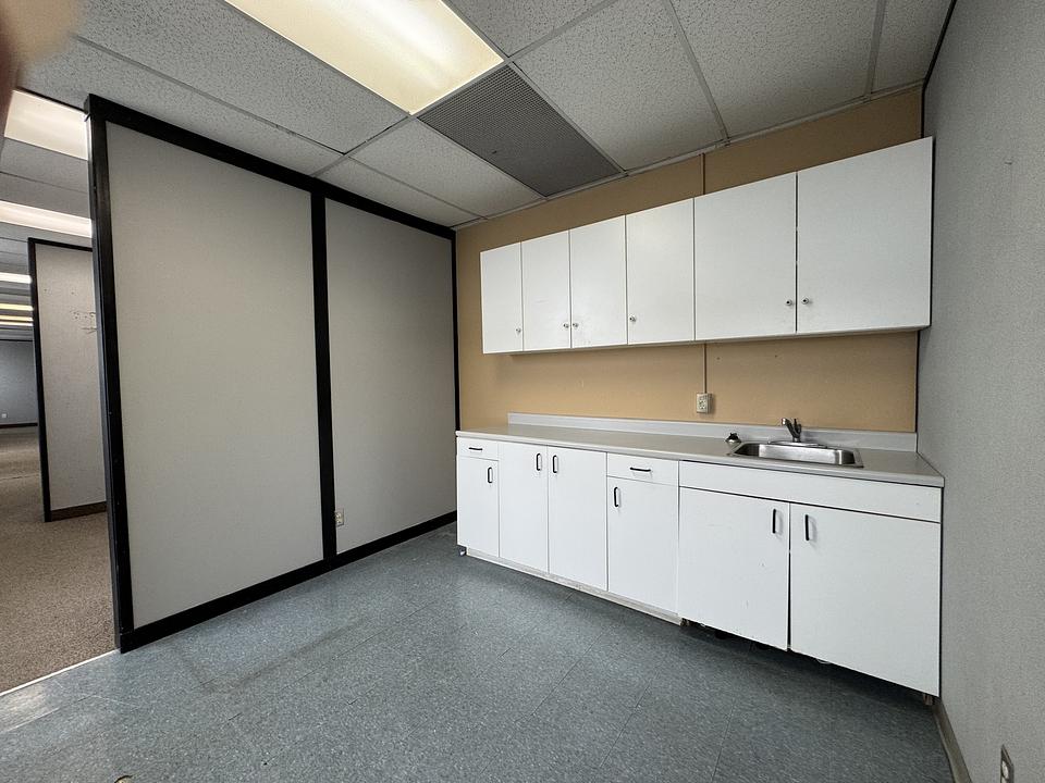 Suite 302 - 1827 Woodward Drive, Ottawa, ON