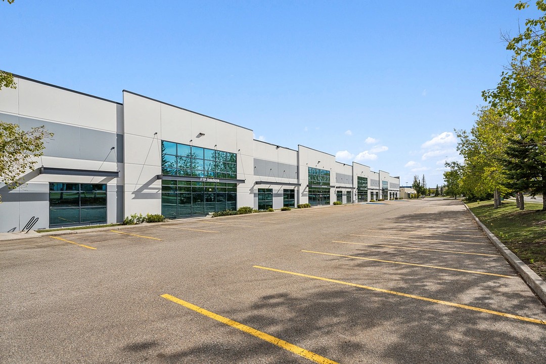 70 - 2150 29 Street Northeast, Calgary, AB