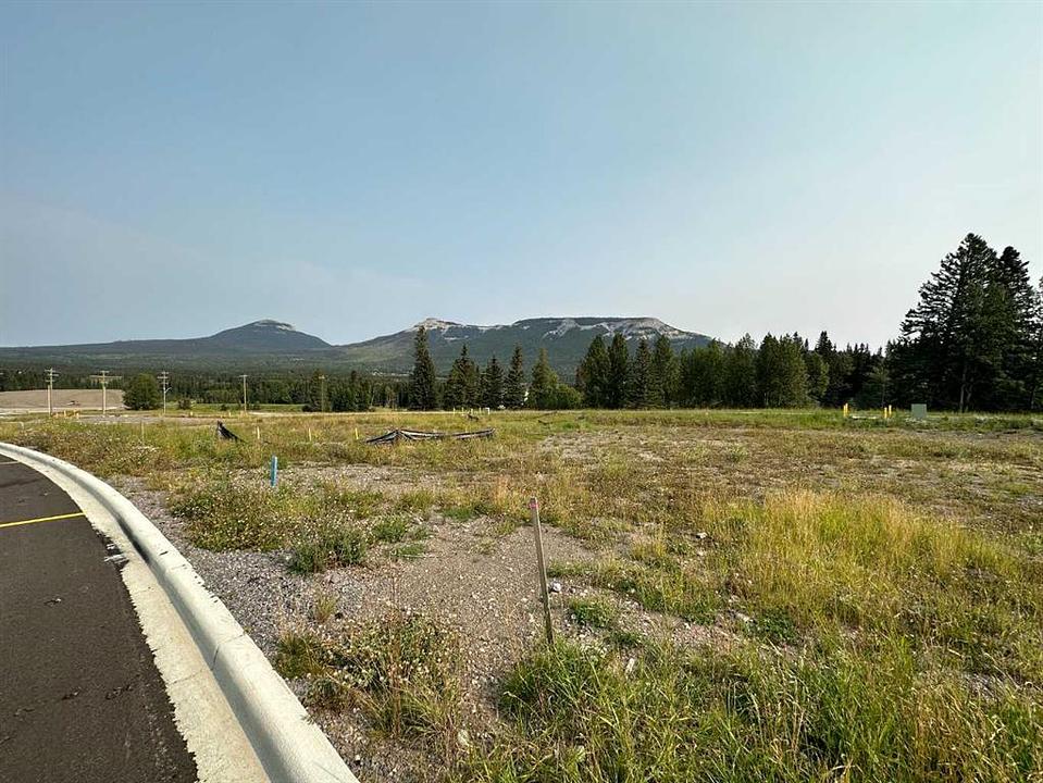 109 Centre Street, Nordegg, AB