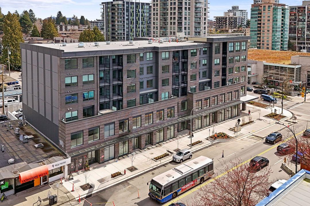 1740 Lonsdale Avenue, North Vancouver, BC