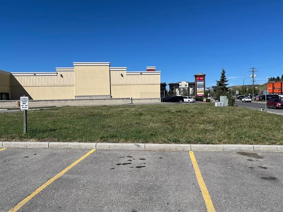 505 Railway Street West, Cochrane, AB