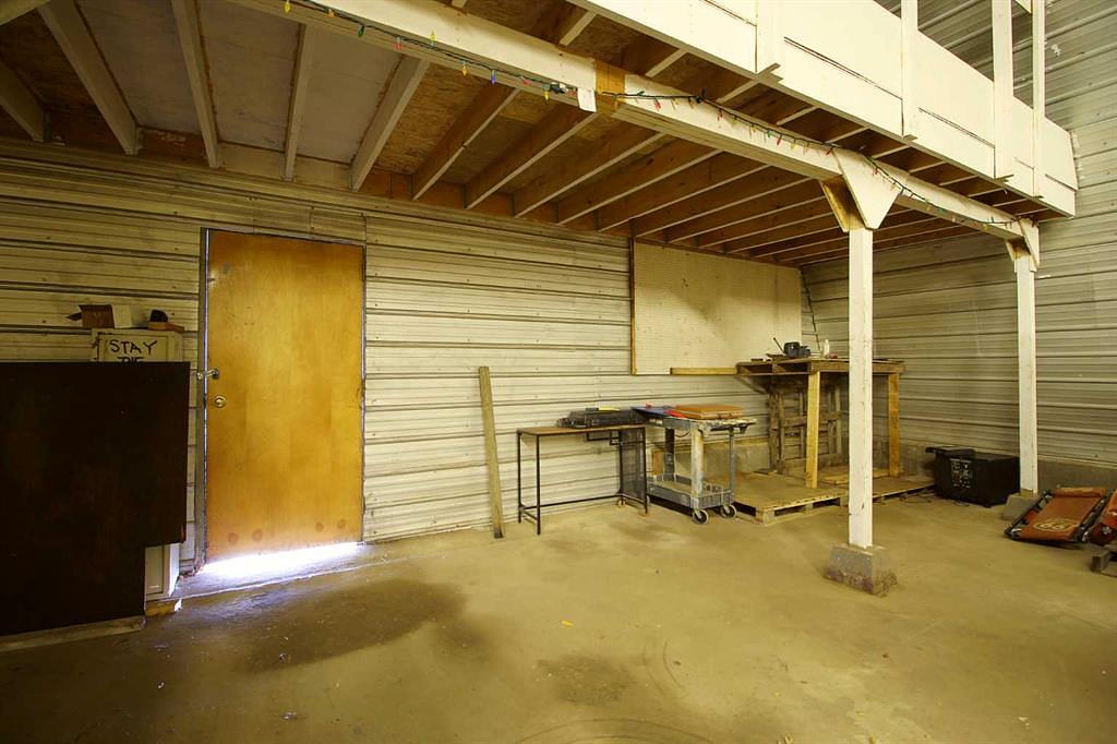 5116 53 Avenue, Viking, AB
