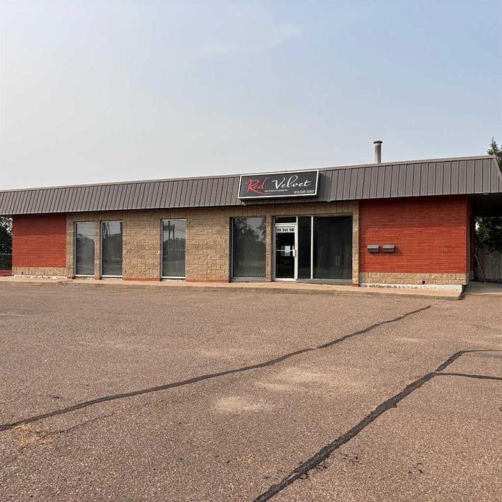 20 3rd Street Southeast, Medicine Hat, AB