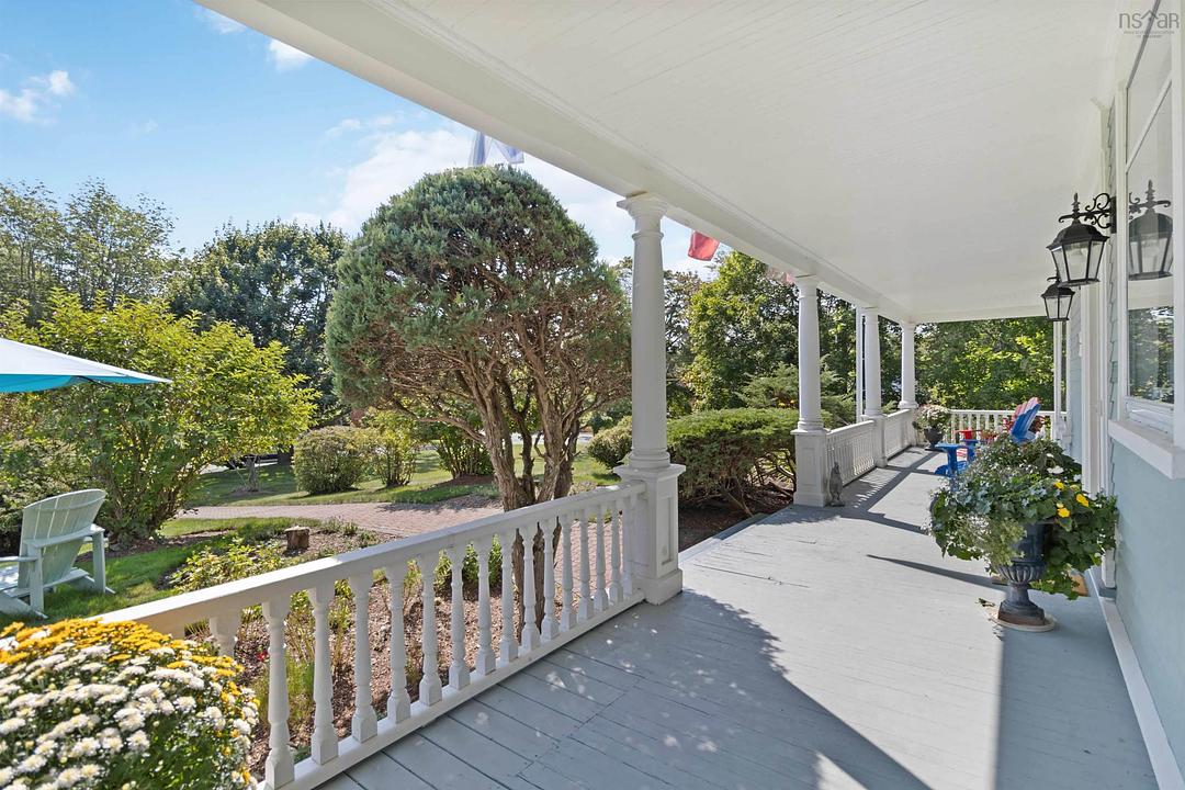 66 McDonald Street, Lunenburg, NS