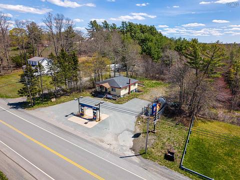 9645 Highway 8, Caledonia, NS