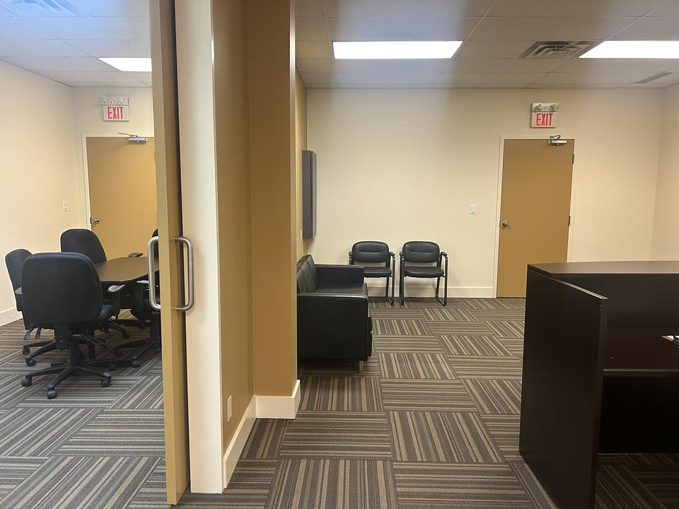 218 - 1217 Centre St NW, Calgary, AB
