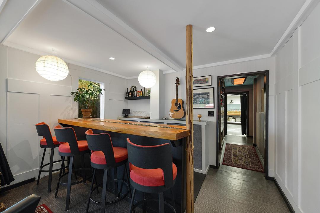 454 Village Bay Road, Mayne Island, BC