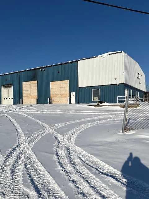 1 and 2 - 3911 37 Avenue, Whitecourt, AB