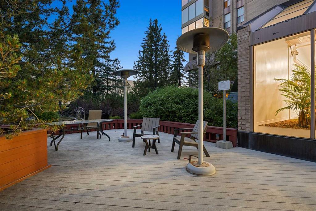 204 - 4603 Varsity Drive Northwest, Calgary, AB